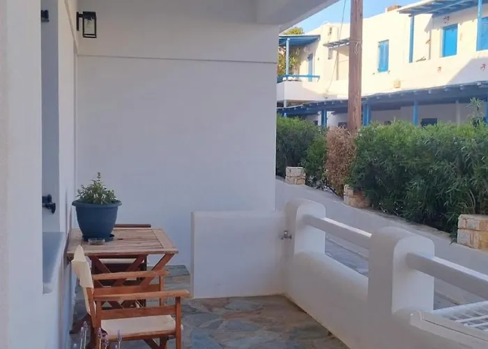 Barewake's Place 2 Modern Cycladic And Seafront View South Paros Lejlighed