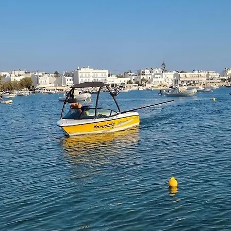 아파트 Barewake's Place 2 Modern Cycladic And Seafront View South Paros