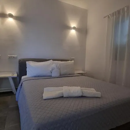 Barewake's Place 2 Modern Cycladic And Seafront View South Paros * Alikí