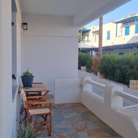 Barewake's Place 2 Modern Cycladic And Seafront View South Paros 아파트