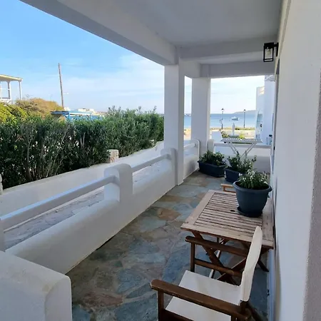 아파트 Barewake's Place 2 Modern Cycladic And Seafront View South Paros *