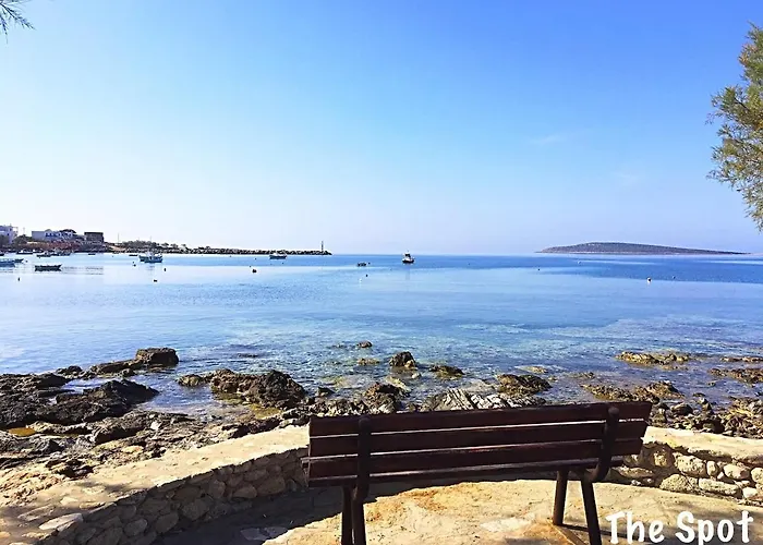 Barewake's Place 2 Modern Cycladic And Seafront View South Paros * Alikí